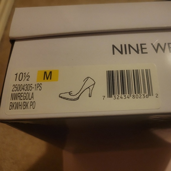 Nine West Herringbone Print Pumps Gently Used - Picture 5 of 5